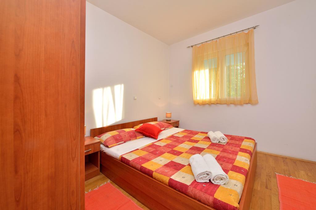 Sara Apartments Petrčane Habitación foto
